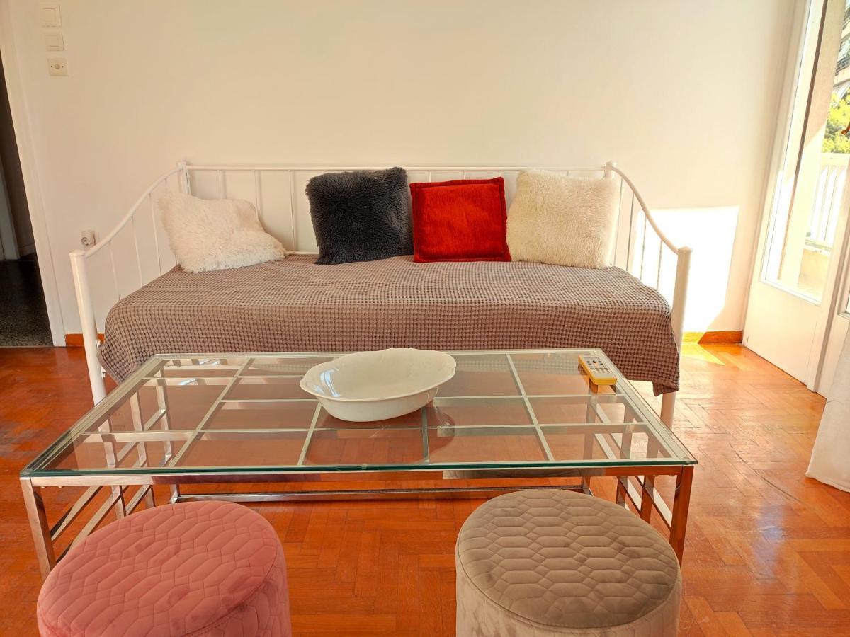 Vironos Extra Bright Apartment - Front Park And Monastery 雅典 外观 照片