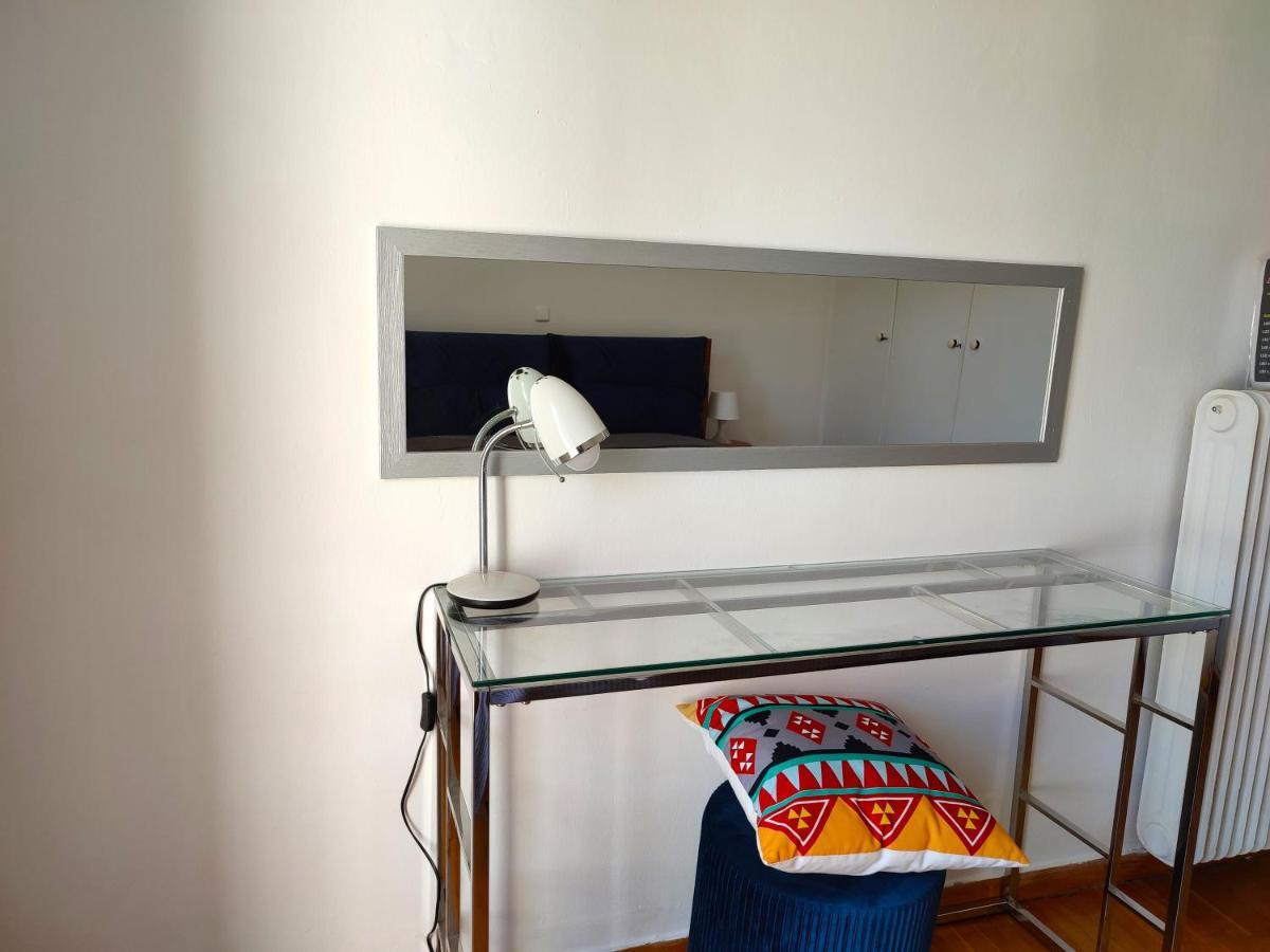 Vironos Extra Bright Apartment - Front Park And Monastery 雅典 外观 照片